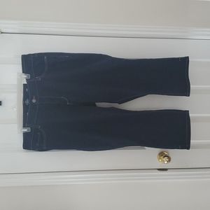 Capris St John's Bay 18W